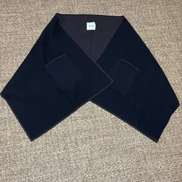 COS 블랙 브라운 숄 2 포켓 바이컬러