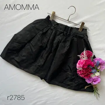 새상품급 아모마 무릎 기장 스커트 플레어 스커트 시크 블랙 AMOMMA