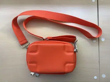 ZAPA 오렌지 숄더백