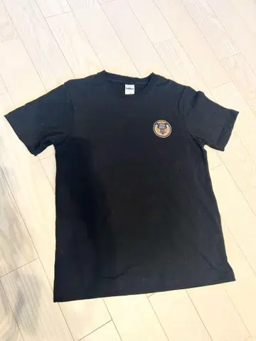 새상품급 하이큐 시마무라 T셔츠 카라스노