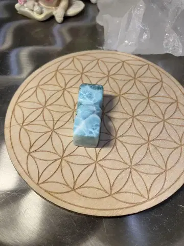 도장형 라리마 그린 함유