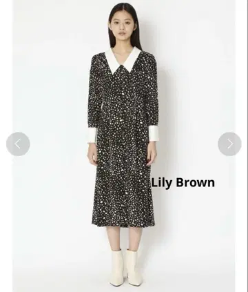 릴리 브라운 Lily Brown 화이트 카라 레오파드 무늬 원피스