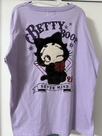 BETTY BOOP 자수 T셔츠 M 라벤더