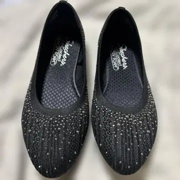 스케쳐스 24.5cm 펌프스