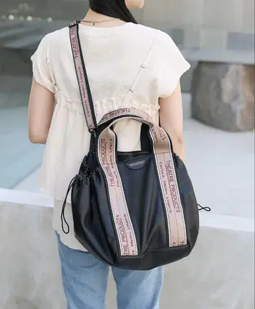 프릴 인조 가죽 자카드 테이프 백
