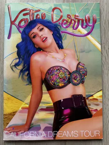 케이티 페리 Katy Perry CaliforniaDreams Tour