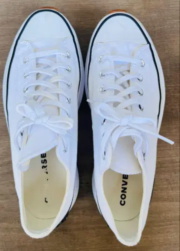한국 한정판 CONVERSE 블랙 스니커즈 27.0cm 컨버스
