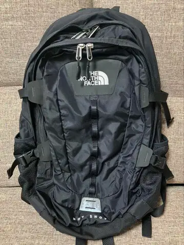 THE NORTH FACE HOT SHOT 블랙 백팩