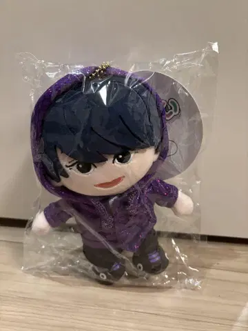 보라색 후드 부착 봉제 인형