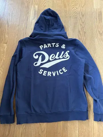 Deus Parts & Service 네이비 후드티