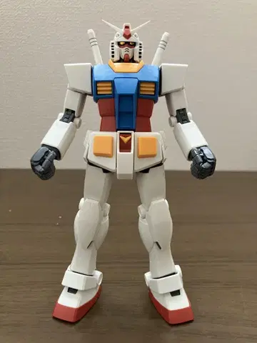 MG RX-78-2 건담 ver2.0 조립 완료