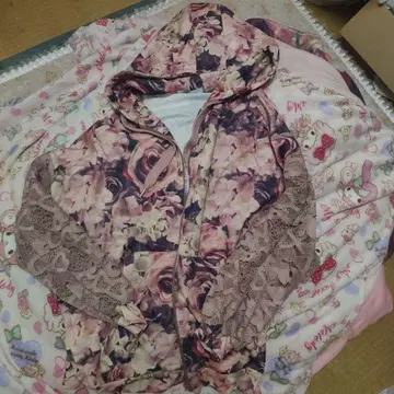 초레어 상품 Riima couture 꽃무늬 후드티