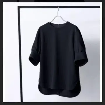새상품 176,000원 / E by eclat 볼륨 소매 블라우스풍 상의