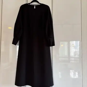 더블 크로스 볼륨 슬리브 원피스 프리 사이즈