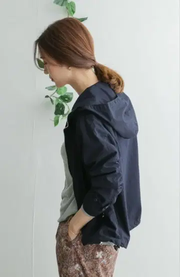 컬러 집업 후드티 네이비