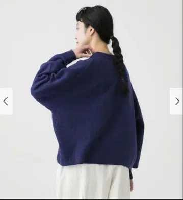 택 포함 새상품 카구레 해밀턴 울 크루넥 니트 로얄 블루