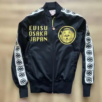 EVISU 블랙 자켓 사이즈 34