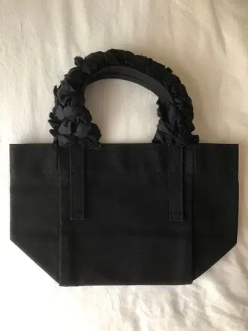 LUDLOW 그레이프 핸들백 블랙