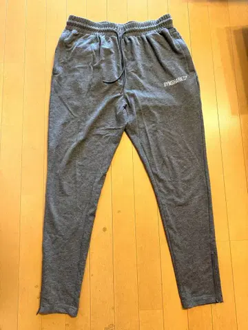 GYMSHARK 조거 팬츠 테이퍼드