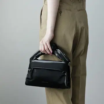 [컨디션 최상] 애드 가람 핸드 숄더백 블랙