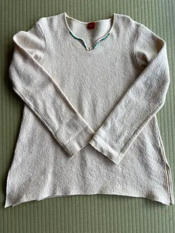 [ 45rpm ] 압축 울 크림색 V넥 스웨터/사이즈 2