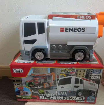 토미카 덜컹덜컹 급유! 직업 변신 주유소 ENEOS