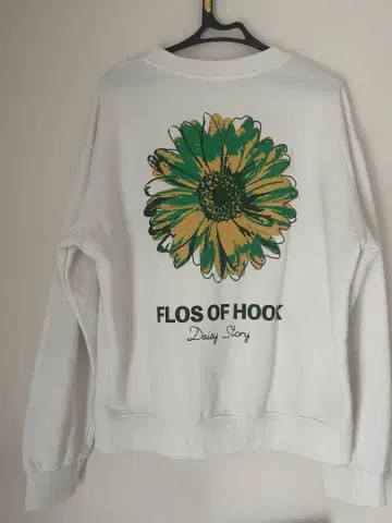 HOOK 마가렛 맨투맨 백 프린트 캐주얼 시착만 한 상품 가격 인하 가능