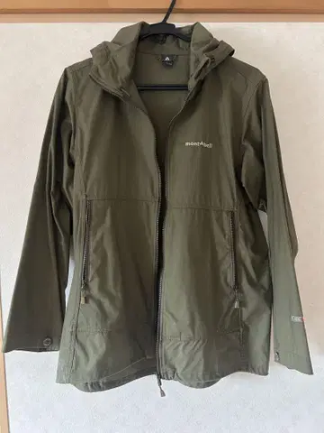 몽벨 새상품급 후에도 자켓 Women's L 사이즈 카키