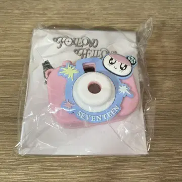 SEVENTEEN MINI BEEM CAMERA KEYRING
