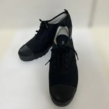 [새상품급] KISSA SPORT 키사스포츠 블랙스니커즈