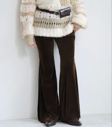벨로아 튤 팬츠 Kastane
