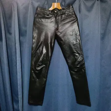블랙 소가죽 팬츠 S 사이즈 지퍼 포켓 부착