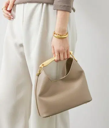 ELLEME / 엘레메 BOOMERA SMALL