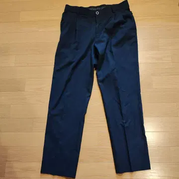 DESCENTE 네이비 슬랙스 L