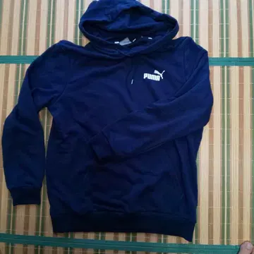 PUMA 네이비 후드 부착 후드티