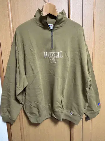 하프 지퍼 트레이닝복 Russell athletic