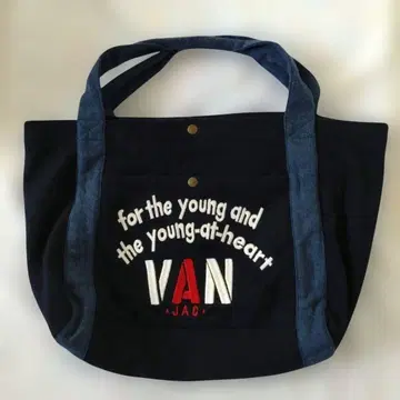 VAN 자수 토트백 네이비
