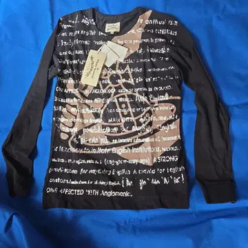 Wynne Westwood 긴팔 티셔츠 블랙