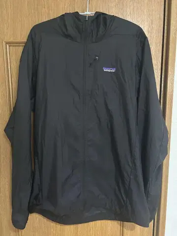 [ 컨디션 최상 ] patagonia 후디니 자켓 SP24 블랙 M