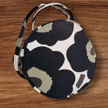 marimekko 마리메꼬 엔형 라운드 숄더백 모노톤