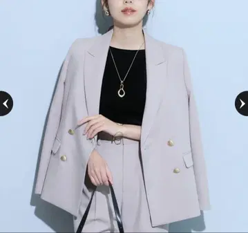 새상품 미사용 택 포함 JUSGLITTY 더블 버튼 테일러드 자켓