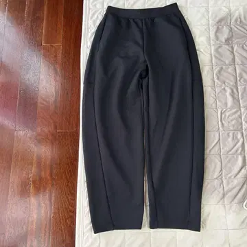 UNIQLO 드라이 맨투맨 커브 팬츠 Black M 사이즈