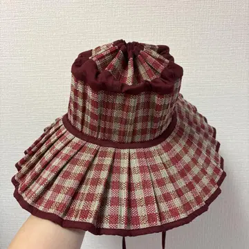 Lorna Murray 플리츠 버킷 햇
