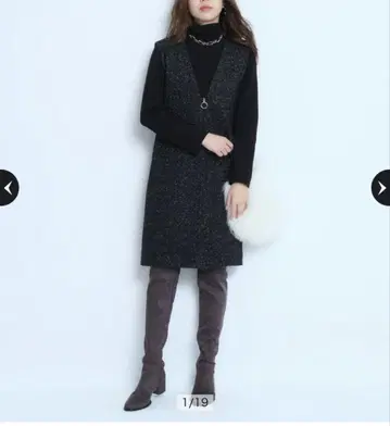 저스길리티 레이스 V넥 원피스 트위드 라메