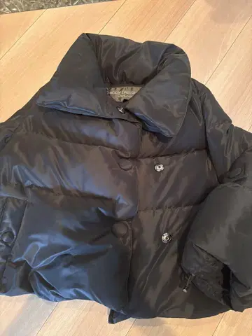 BODY DRESSING Deluxe 블랙 다운 자켓