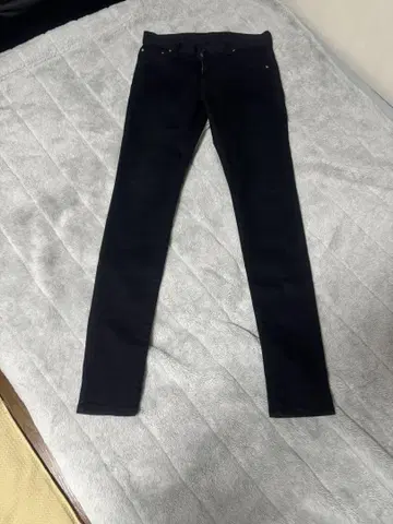 토네이도 마트 블랙진