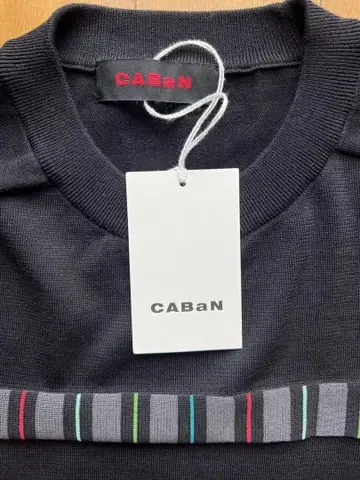 CABaN 코튼 원라인 래글런 쓰리 풀오버 스웨터