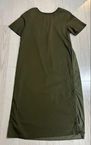 MONCLER 올리브 반팔 셔츠 원피스 L