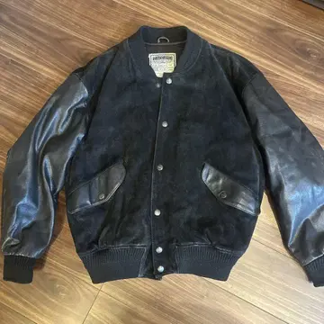 새상품급 패치노 바시티 자켓 FREEE 백 로고 소매 가죽 블랙