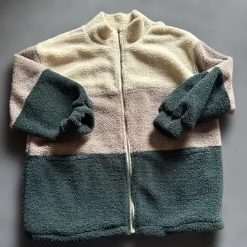 Helm 플리스 자켓 아이보리 베이지 그린
